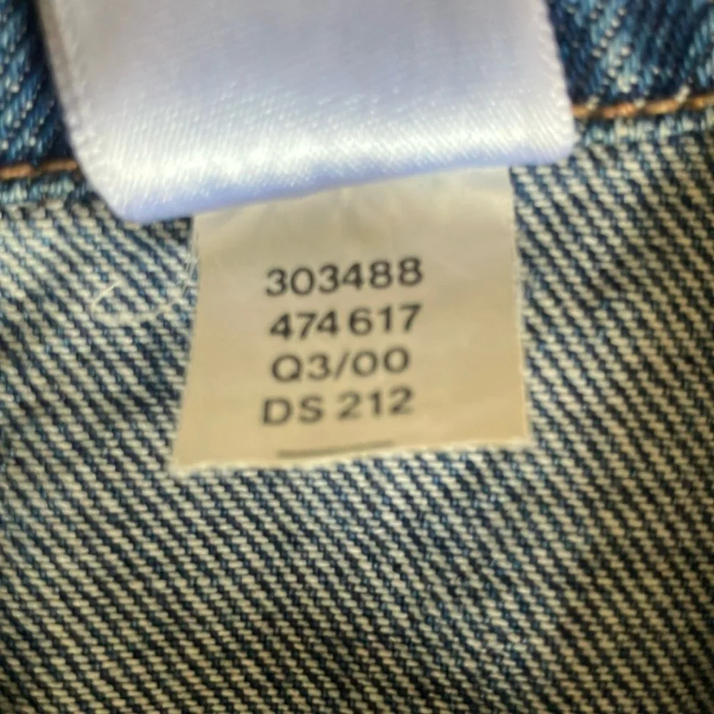 Y2K Old Navy Baby Denim Trucker Jacket unisex size 6-12 months